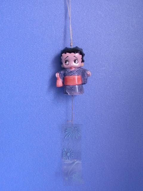 珍品 ベティちゃん 風鈴 着物BETTY 陶器製 ふうりん 和物 昭和レトロ