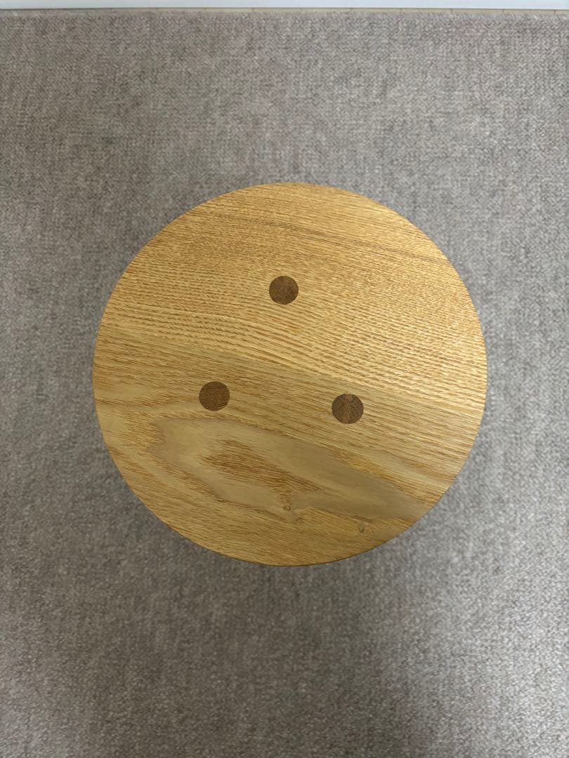 木製円形スツール 3本脚