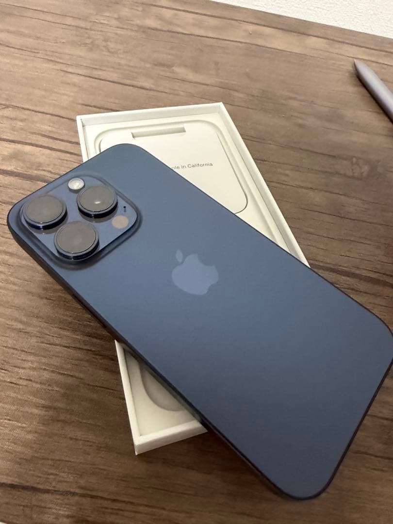 安い！】Apple iPhone 15Pro ブルーチタニウム 本体