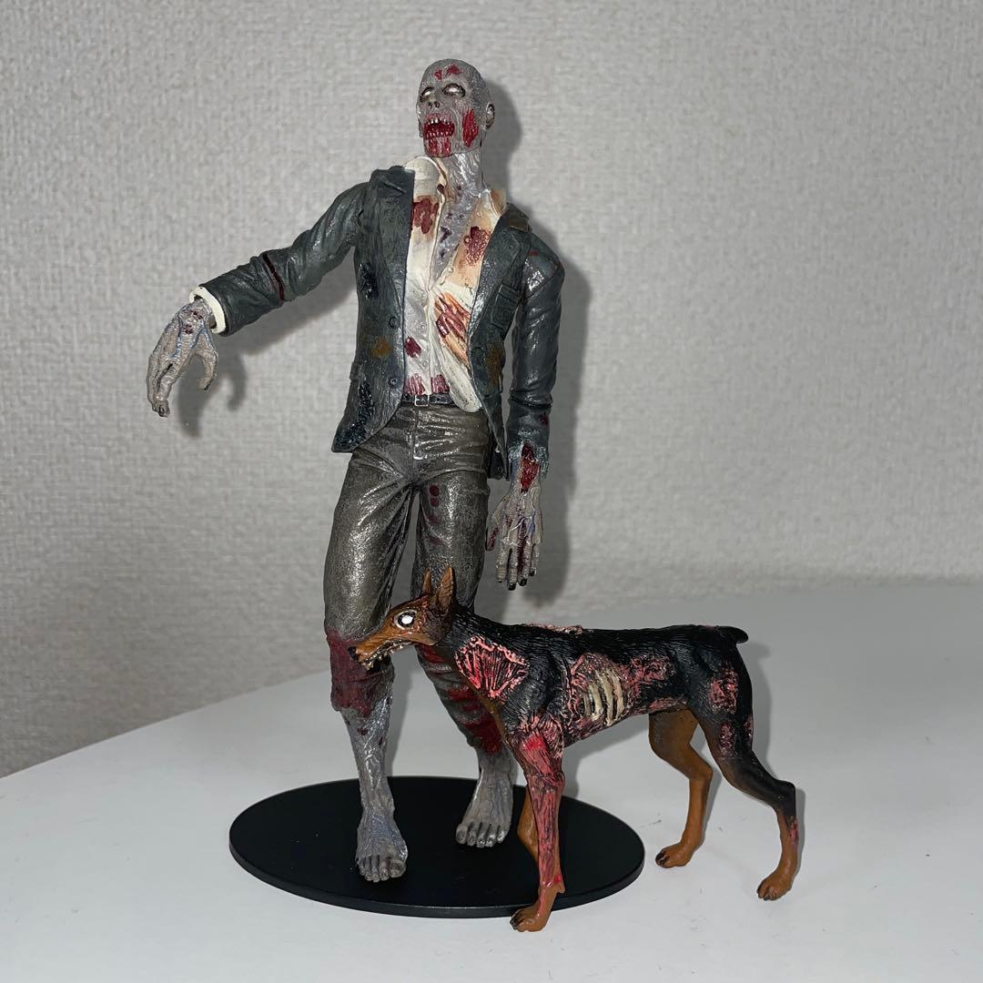 バイオハザード ゾンビ ケルベロス ゾンビ犬 フィギュア - メルカリ
