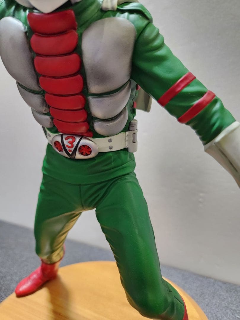 c*y様 ボークスオリエントヒーローシリーズ 仮面ライダーV3 ソフビ30cm