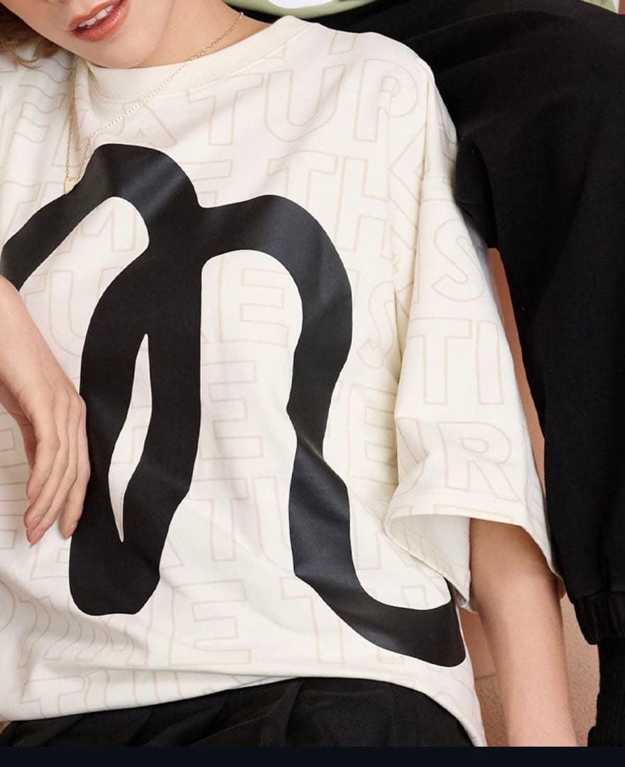 ナップタイム　2025 Tシャツ　総柄　Mサイズ