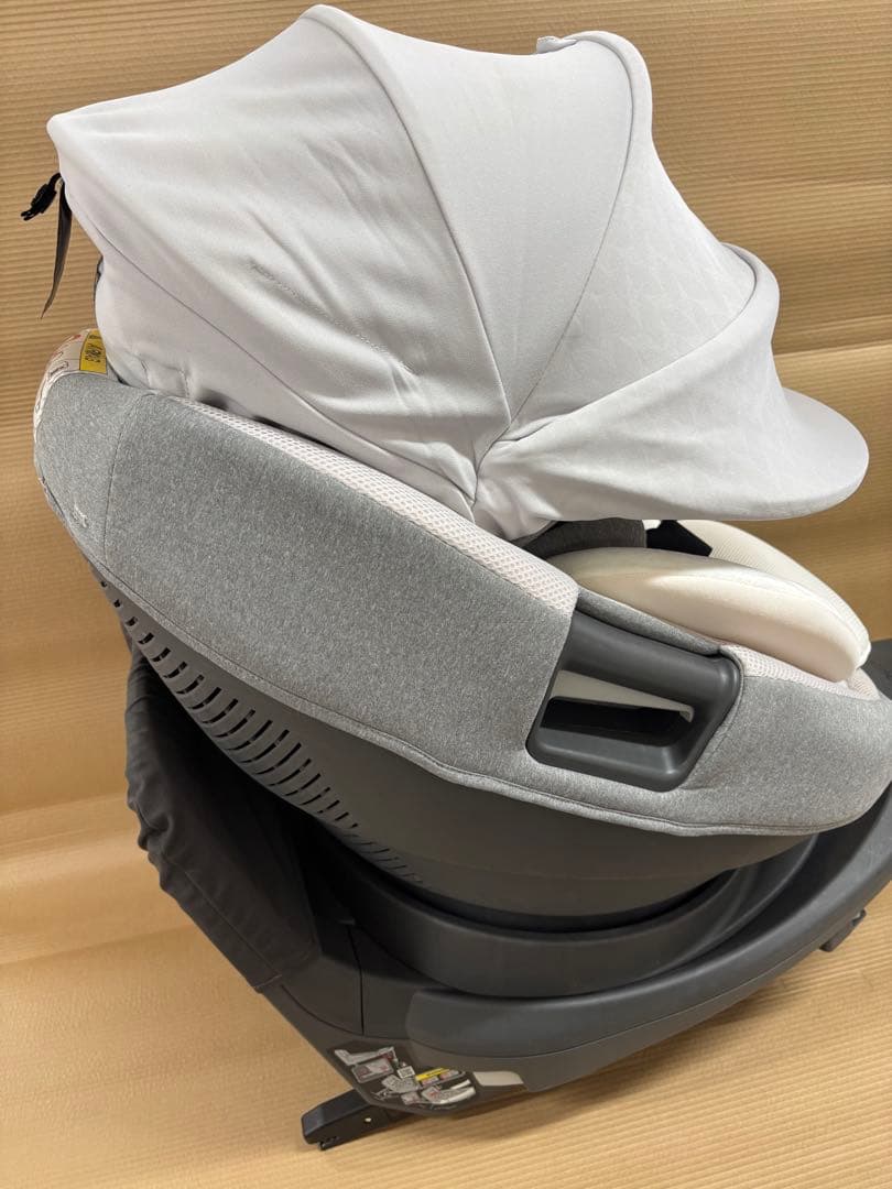 コンビ THE S ISOFIX エッグショック ZA-670