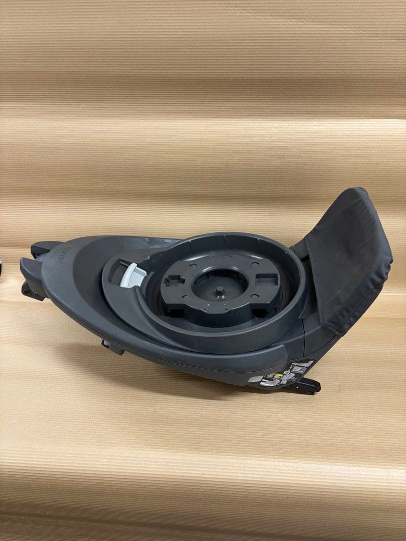 コンビ THE S ISOFIX エッグショック ZA-670