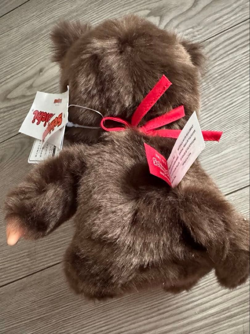 O モンチッチ プレミアムスタンダード M ブラウン ペアで座り