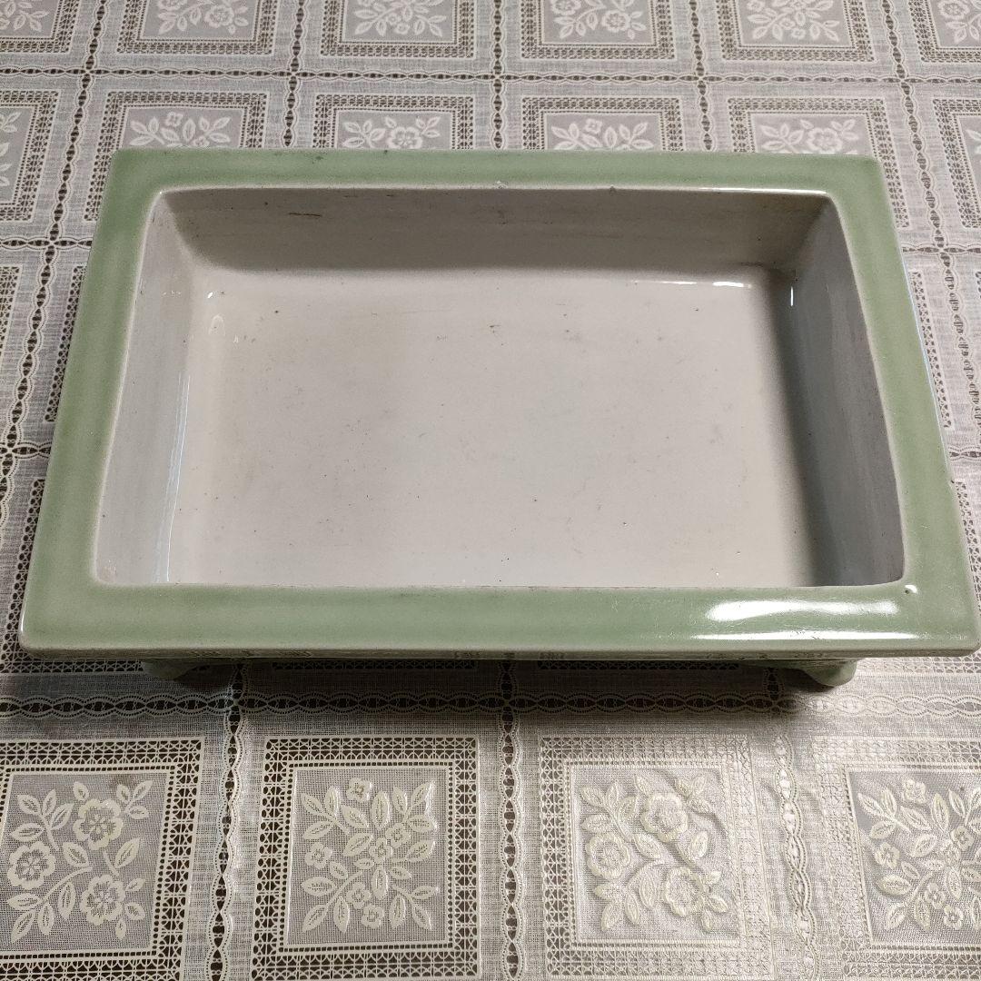 菊花紋様 脚付き長方形青磁水盤 盆栽鉢 陶磁器 美術品・アンティーク