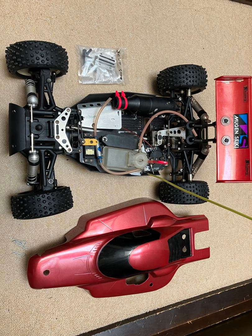 無限精機エンジンバギーケース