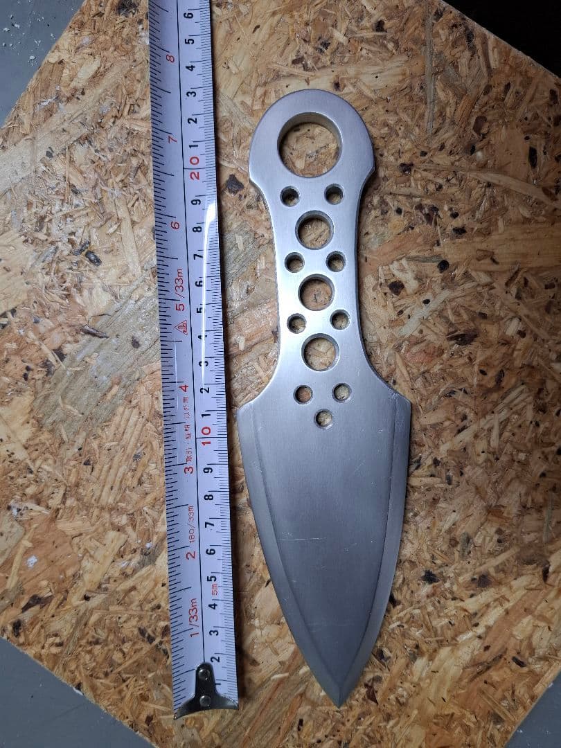 ダミー　クナイ　カランビット