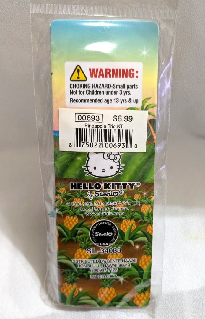 ハローキティ　ハワイ　 パイナップル 根付　2012　未開封
