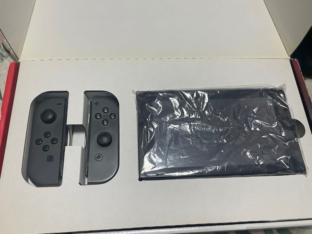 ニンテンドースイッチ　Nintendo Switch 本体 SDカード128付き