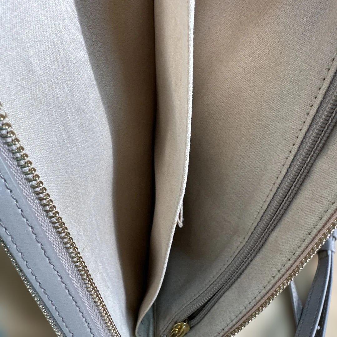 お値下げ美品　ATAO アミュレット お財布ショルダー 3wayパールグレージュ