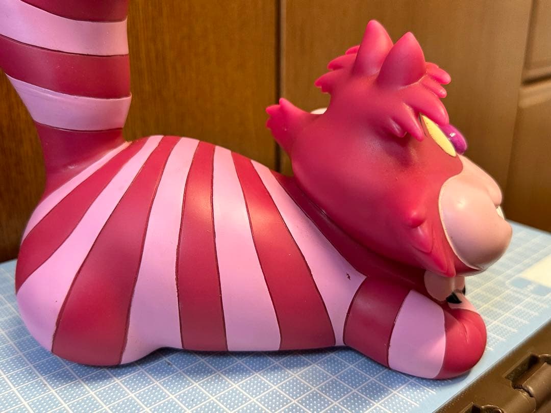 ディズニー 不思議の国のアリスチェシャ猫300体限定ソフビフィギュア