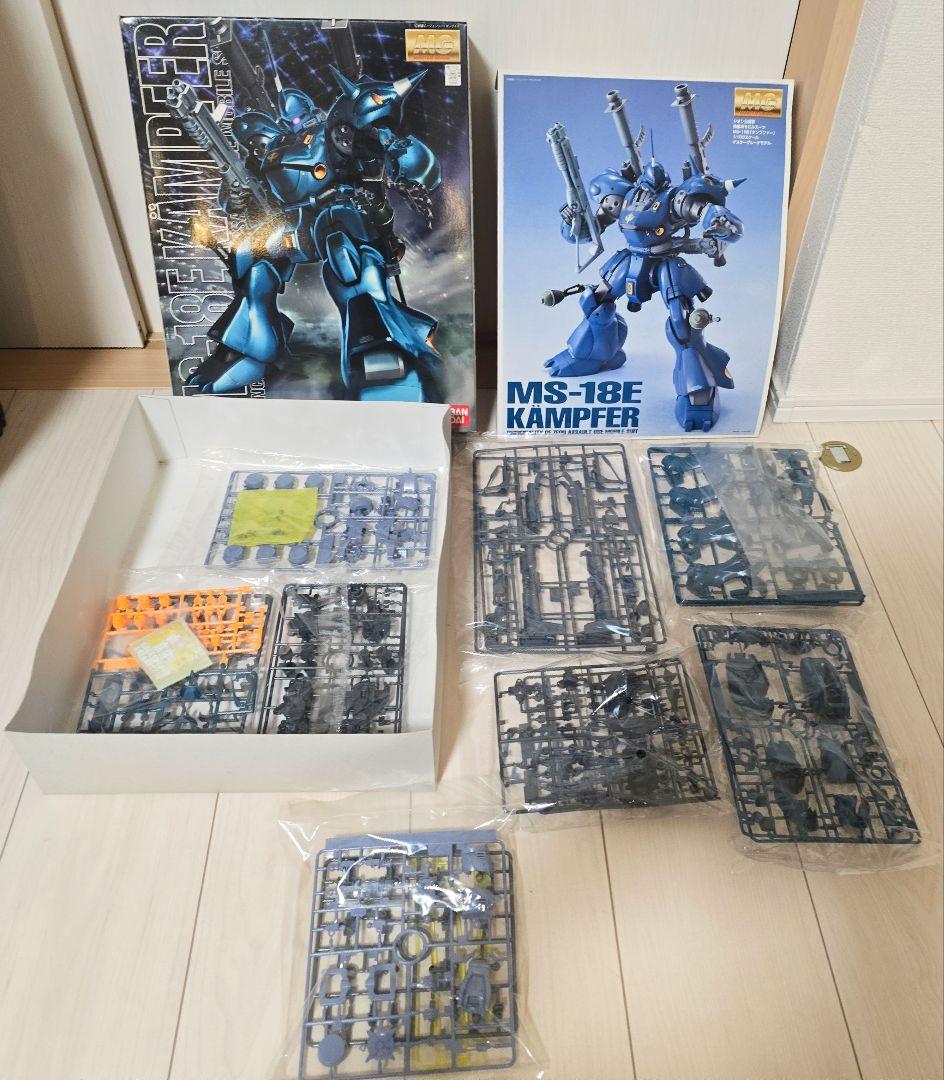 MS-18E Kämpfer & MS-14A Gelgoog (赤バンダイ)