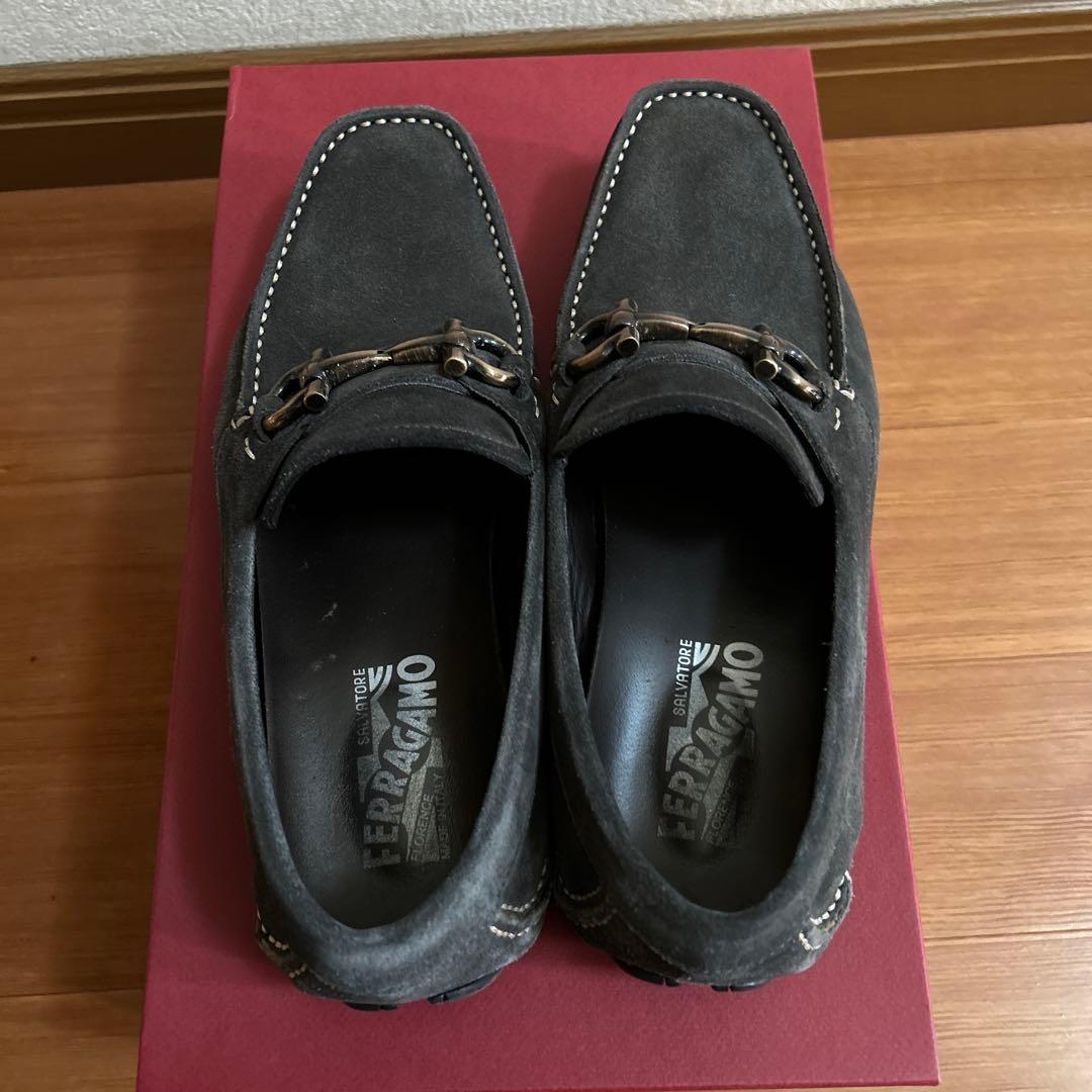 サルヴァトーレフェラガモ ドライビングシューズ　モカシン　PARIGI