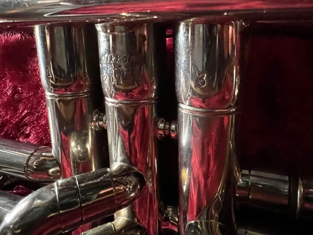 トランペット　YTR-136 シルバー