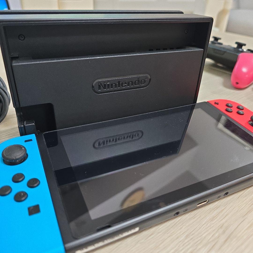 Nintendo Switch 本体 青/赤 電源アダプター付き