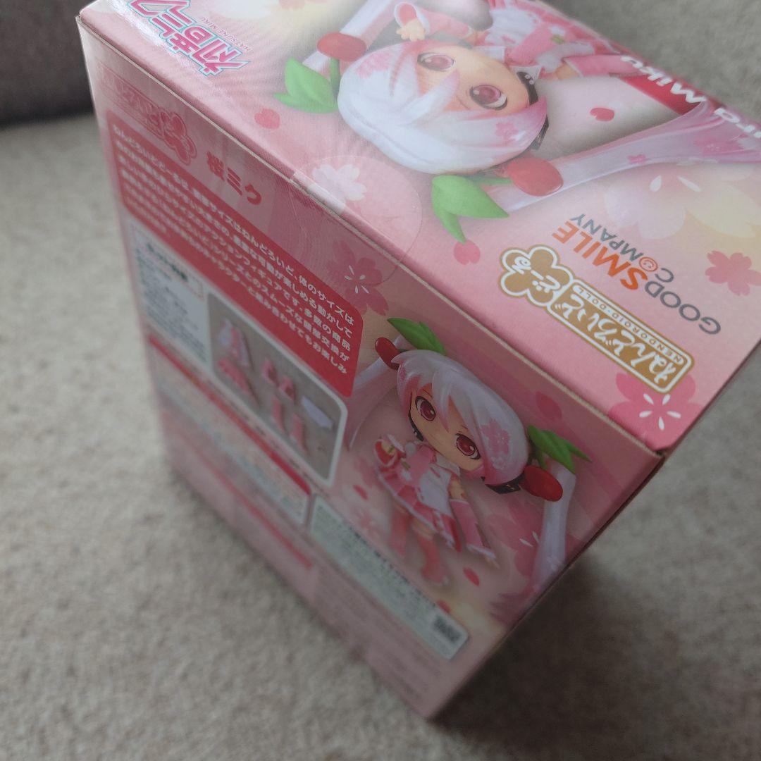 【未開封】ねんどろいどどーる 初音ミク 桜ミク フィギュア【送料込】
