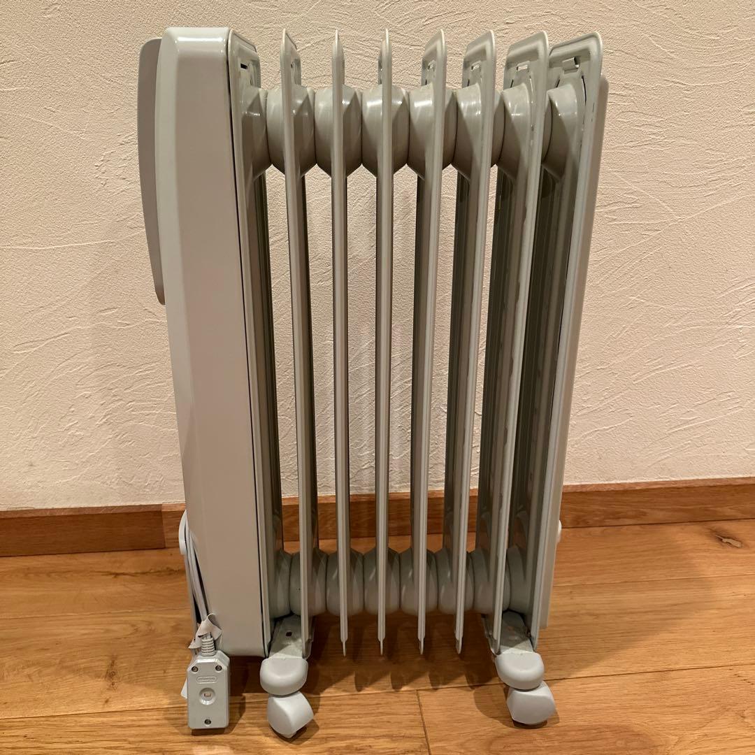 DeLonghi デジタルラディアント オイルヒーター KHD410812-LG デロンギ