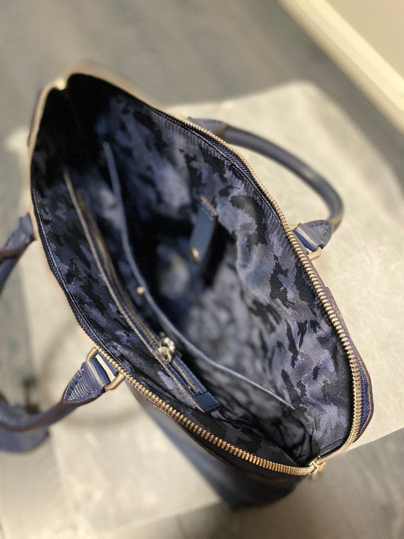 アニアリ　aniary ネイビー レザー ビジネスバッグ　美品　キレイ