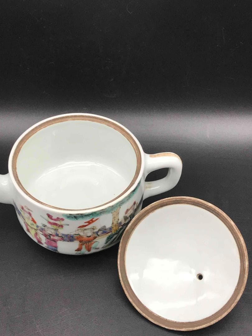 中国古美術 清同治 「同治年製」在銘 粉彩桃寿紋子供