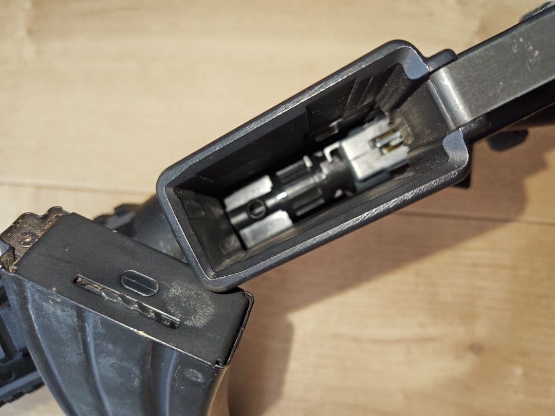 東京マルイ　次世代電動ガン　M4 CQBR サバゲー