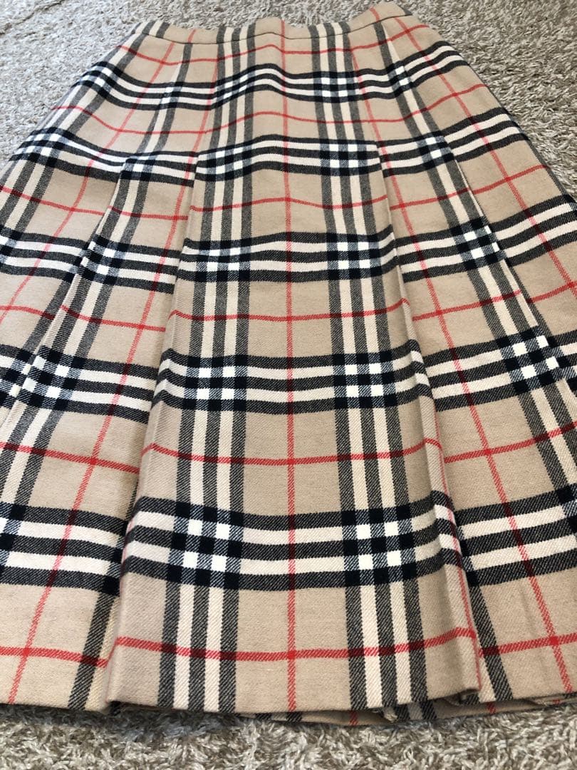 BURBERRY バーバリー　ノヴァチェック　ノバチェック　スカート　ベージュ