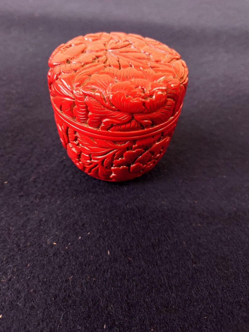 泉山作 堆朱牡丹唐草文棗 共箱