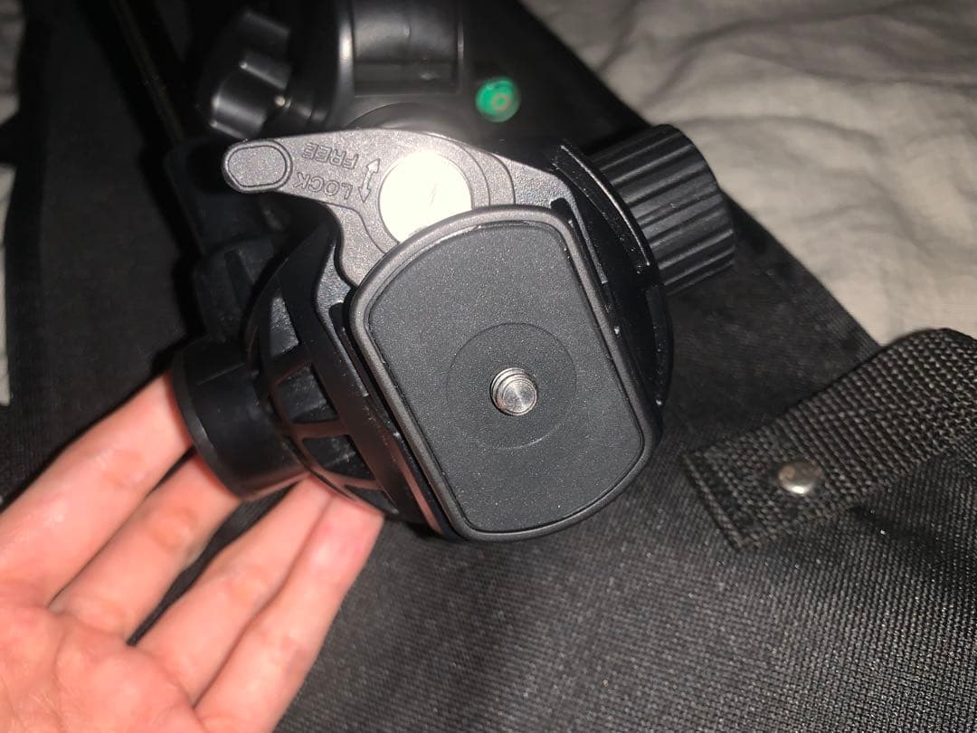 三脚なし　SONY 4K ハンディカム FDR-AX45A