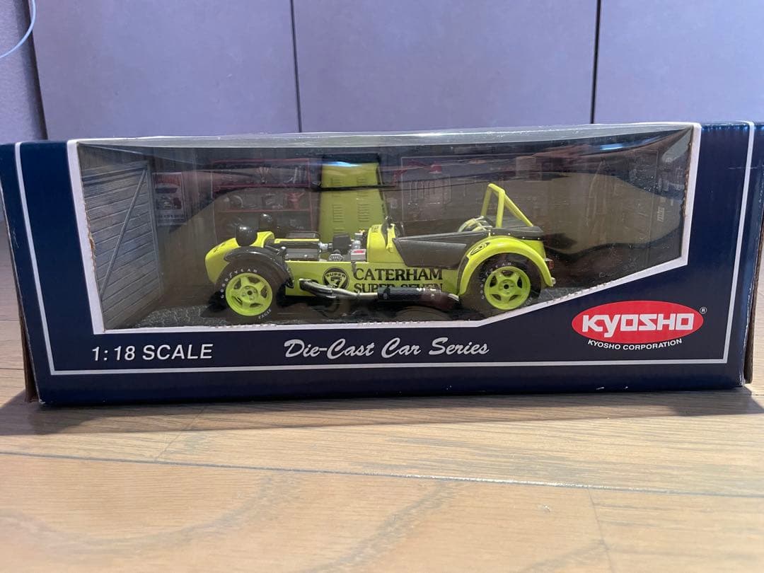KYOSHO CATERHAM SUPER 7 1:18 ダイキャスト
