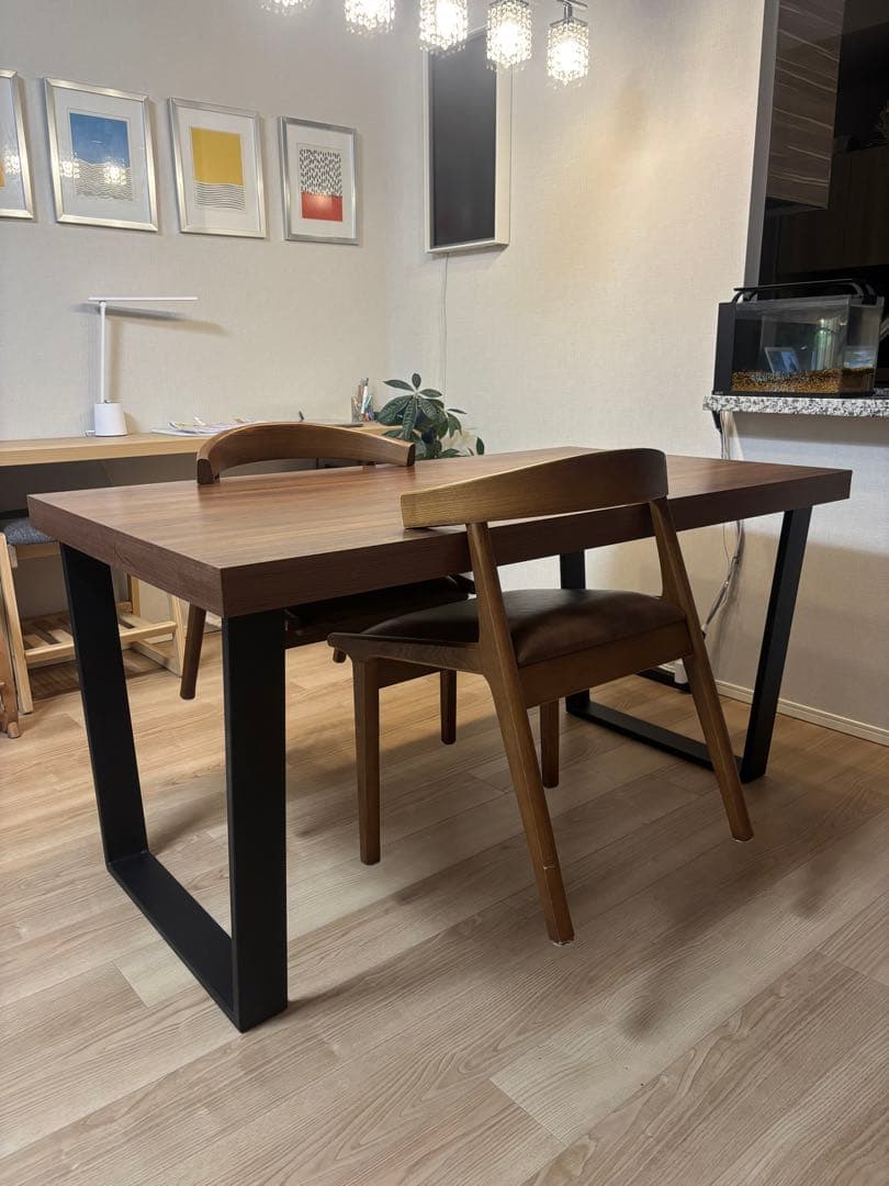 【横浜市港北区】ダイニングテーブルセット 机＋椅子2脚 おしゃれ 食卓