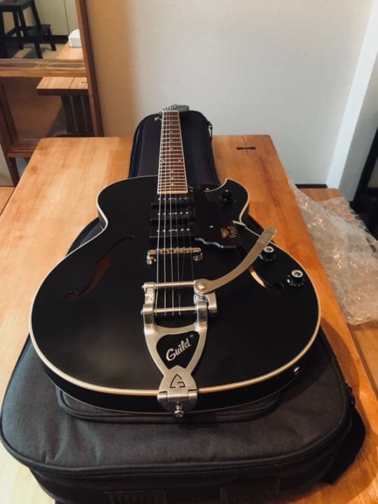 Guild ギルド STARFIRE I JET 90 Satin Black コレクション