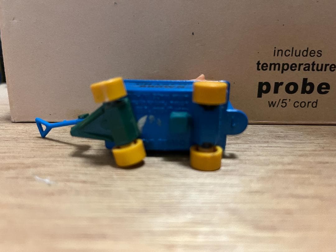 AVIVA スヌーピー　SNOOPY 　トロッコ　ダイキャストミニカー