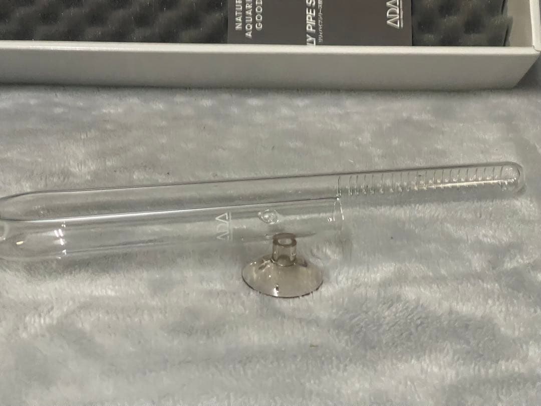 旧ロゴ　ADA LILY PIPE V7水草育成用具