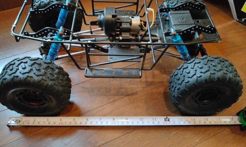ラジコン　クローラー　シャーシ　四輪駆動