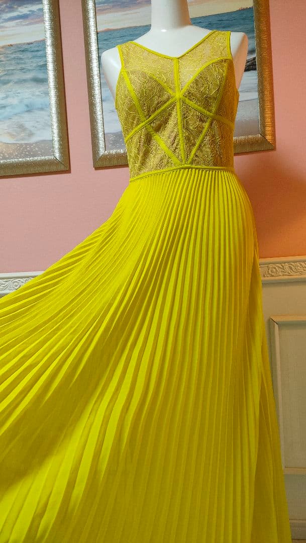 ♫✾鮮やかイエロードレス✾♫S〜Mサイズ
