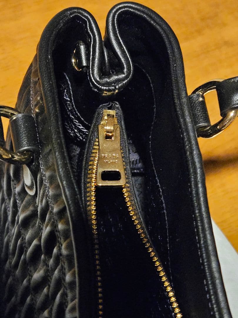 PRADA　プラダ　レザー　ハンドバッグ 2WAY ショルダーバッグ