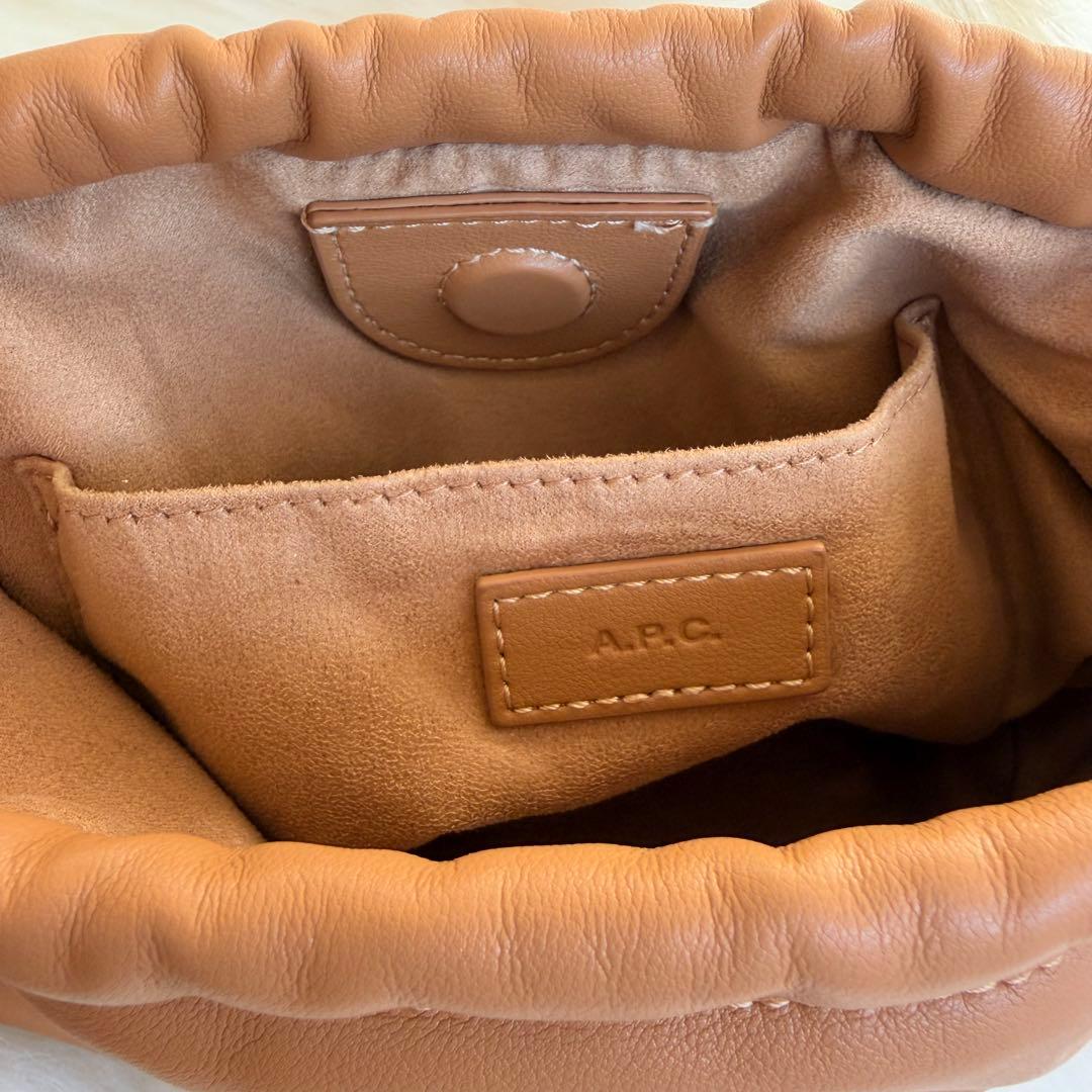 A.P.C アーペーセー SAC NINON MINI ショルダーバッグ 巾着