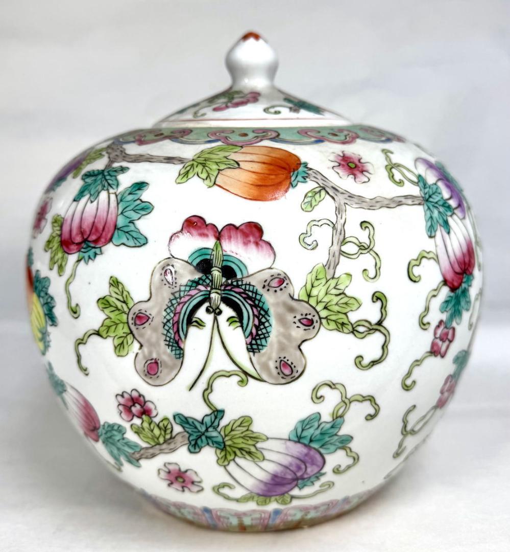 粉彩花蝶文蓋壷 唐物 骨董 古美術 中国古玩 入手困難コレクションWWTT317
