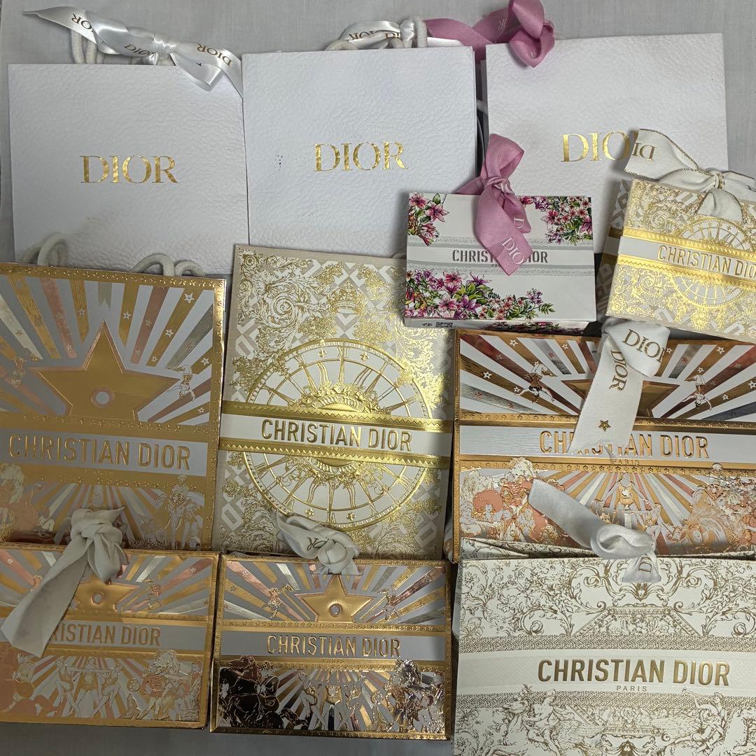 DIOR ディオール ショッパー、ギフト包装10点セット - メルカリ