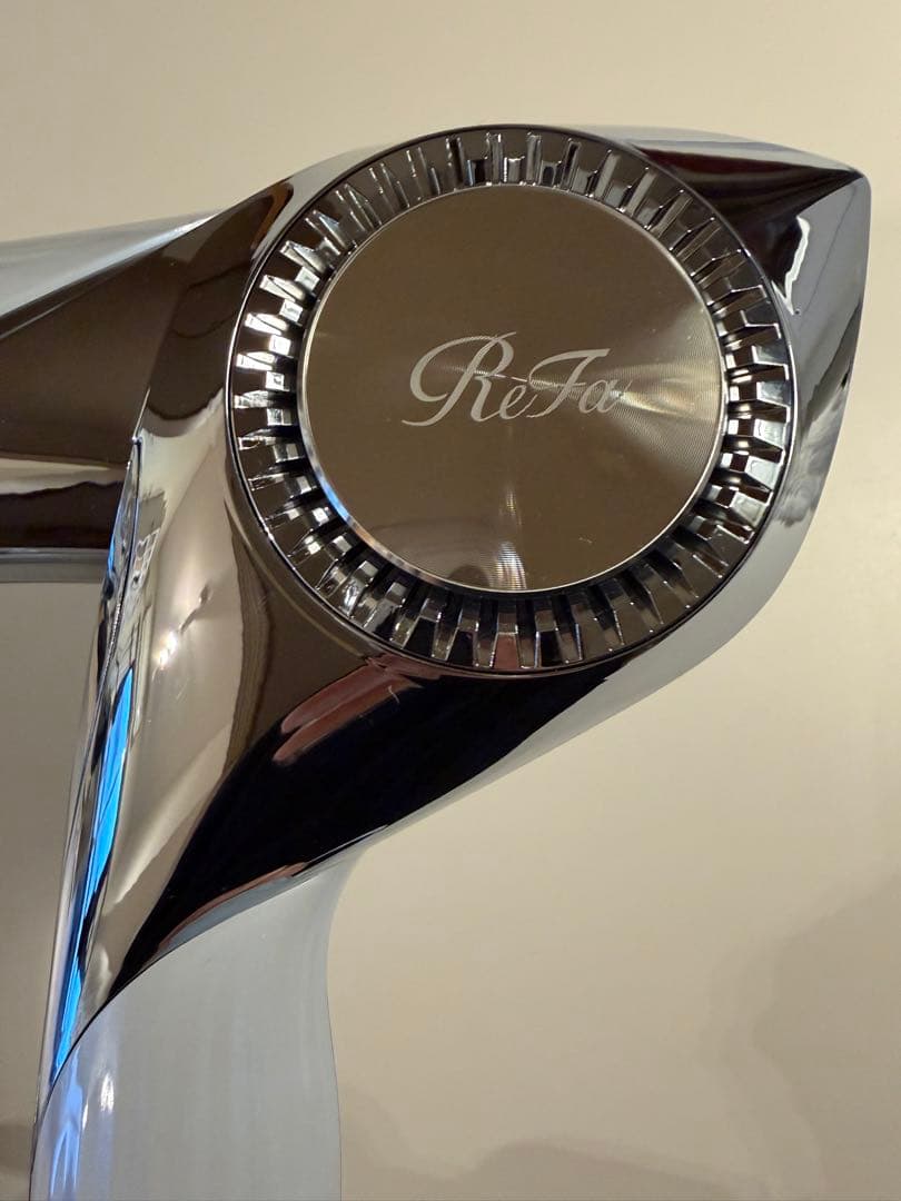 ✨最新モデル✨ReFa リファビューテック　ドライヤー BX ホワイト