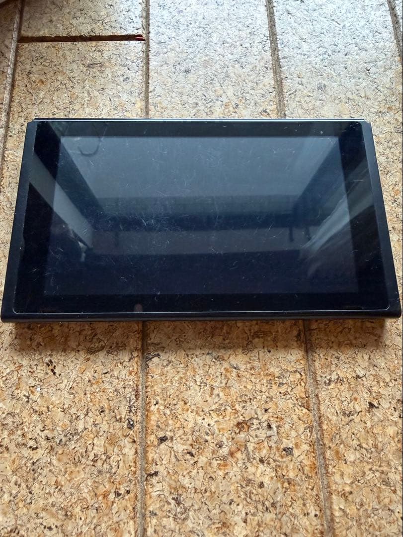 Nintendo Switch 本体 ネオンレッド/ネオンブルー　プロコン付き❣️