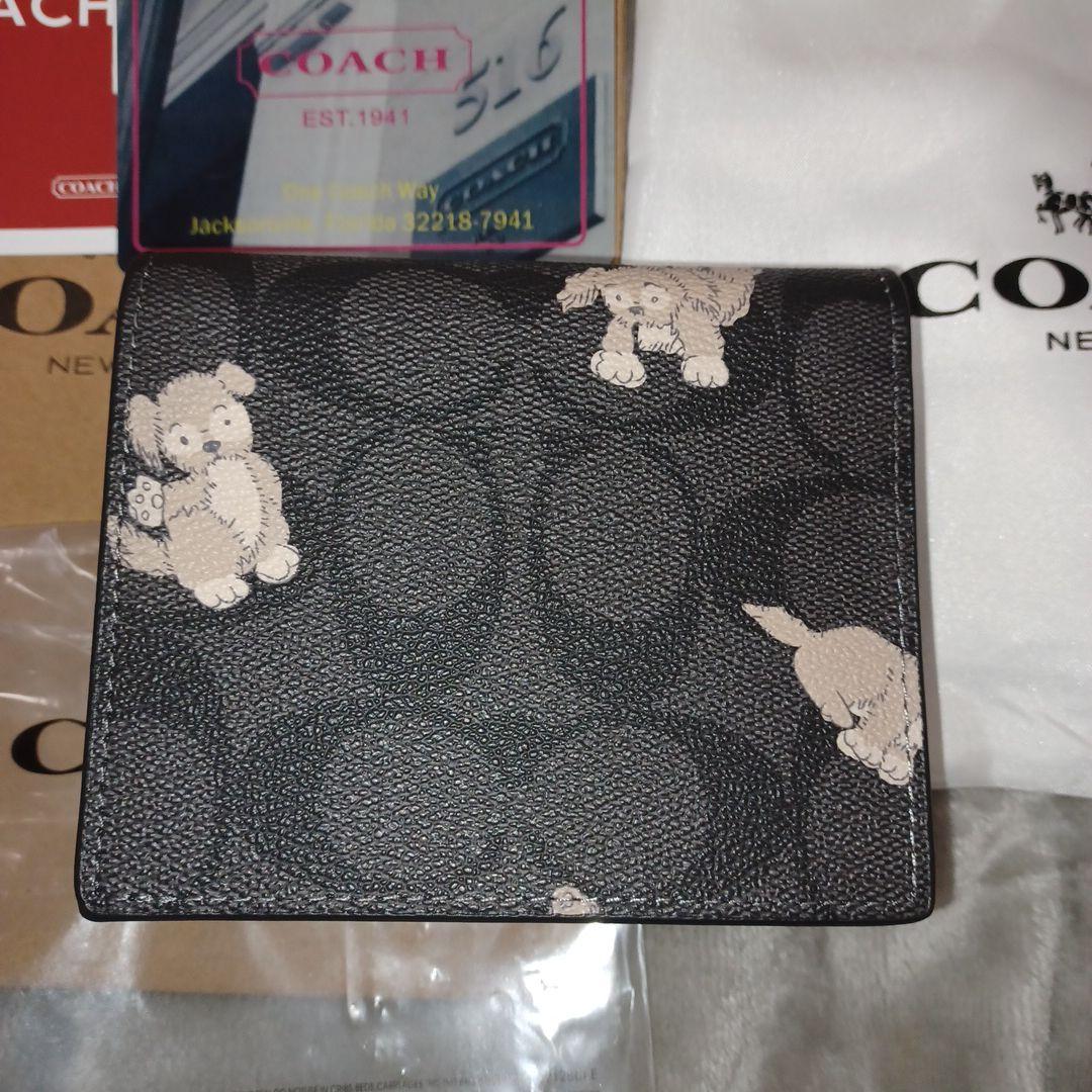 新品未使用✨ COACH 二つ折り財布 ハッピードッグ　犬　ブラック