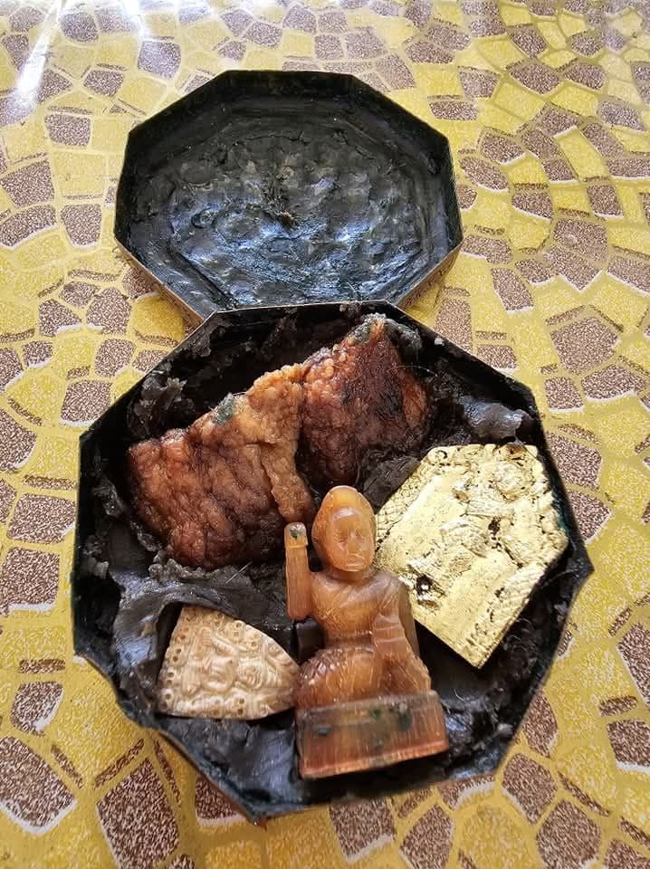 ンガン　\"セッティロギヤ\" タイお守り　プラクルアン 恋愛　幸運　金運