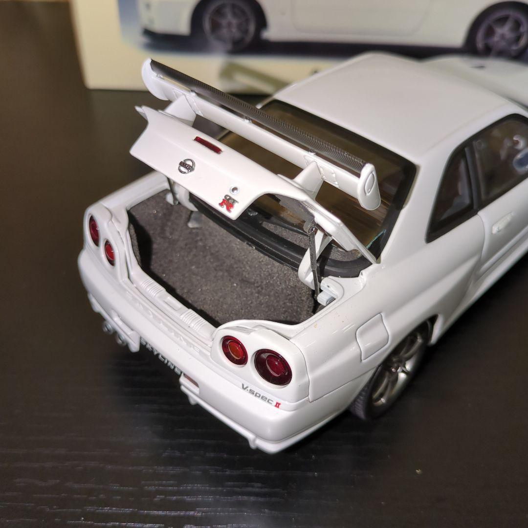 オートアート1/18 スカイライン GT-R R34 VスペックII