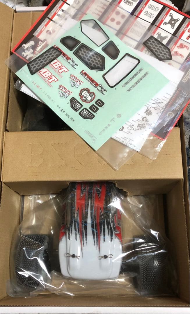 LC RACING EMB-T1 RTR ラジオコントロールカー