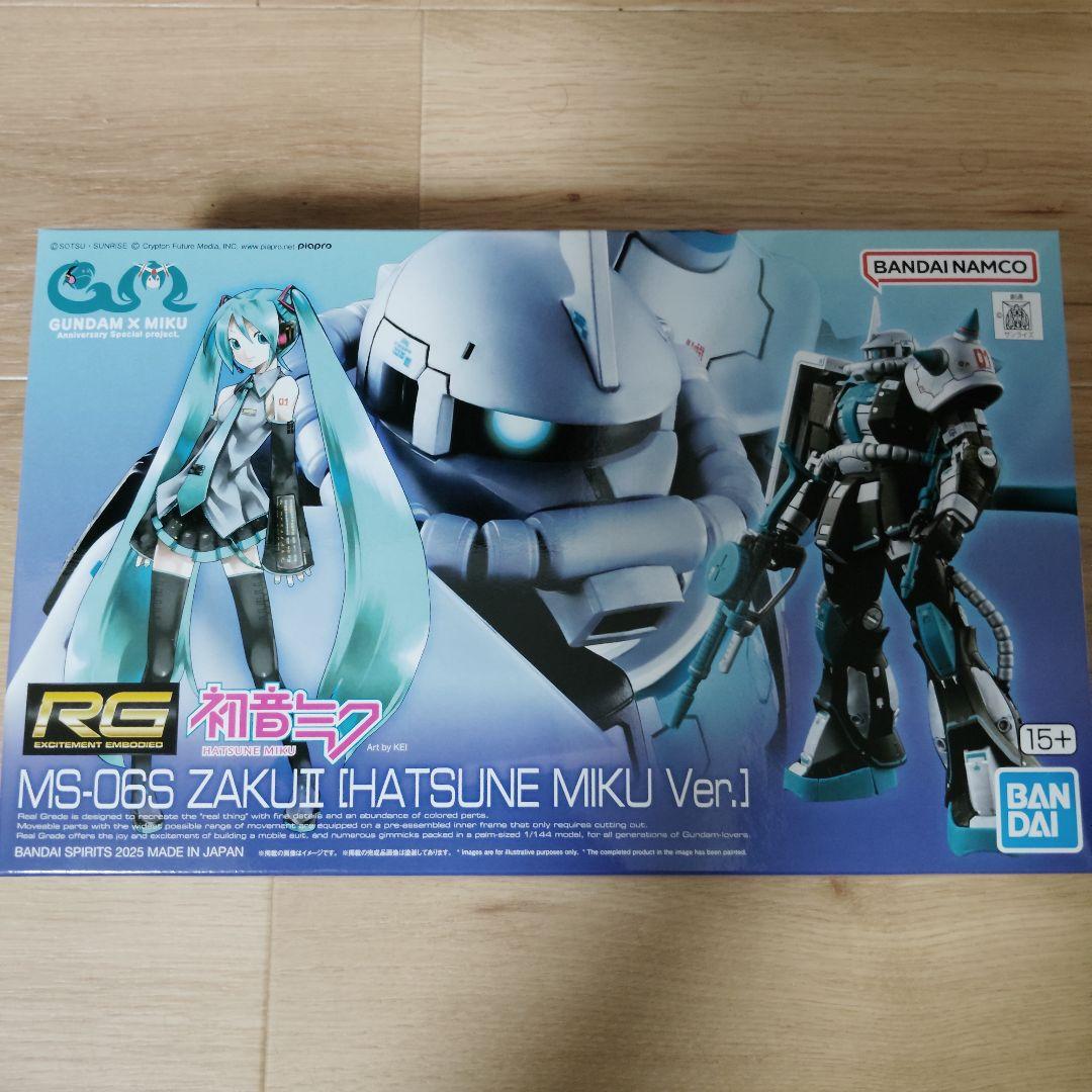機動戦士ガンダム RG 1/144 MS-06SザクII [初音ミクVer.] - メルカリ