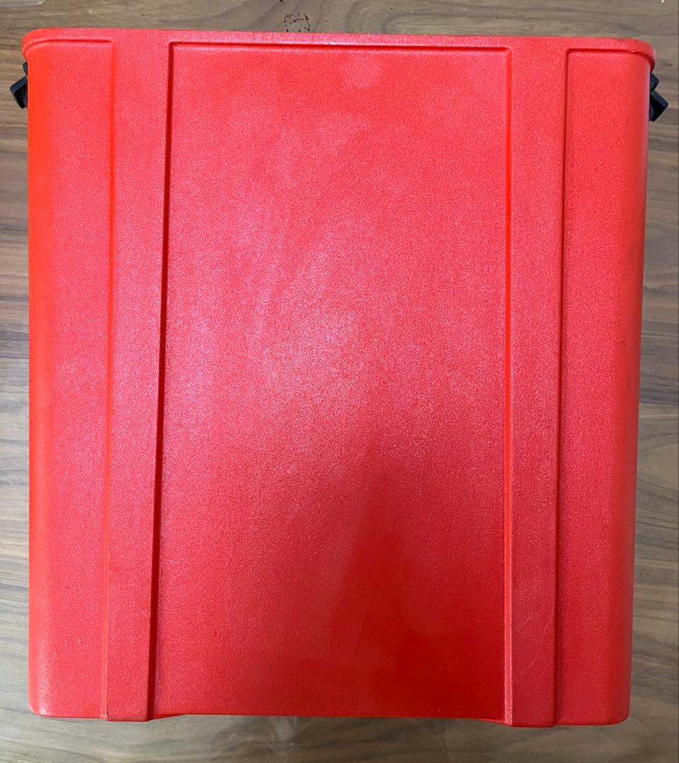 オリベッティ　タイプライター valentine