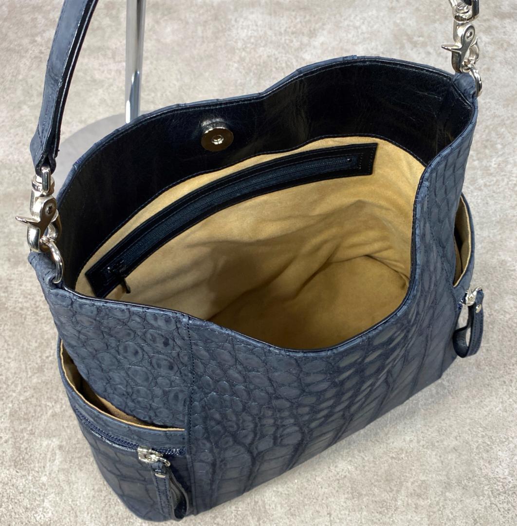 【極美品】 クロコダイル ワニ革 ヌバック 日本製 JRA認定 ショルダーバッグ