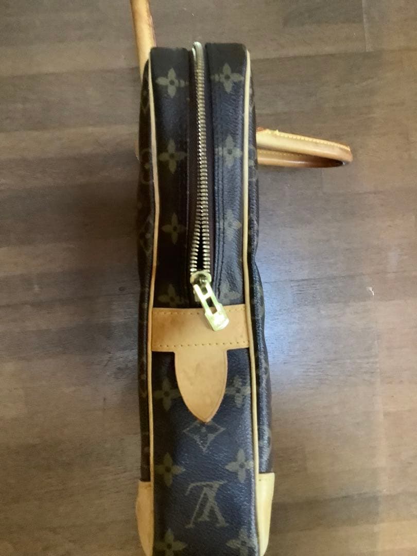 ルイヴィトン　ブリーフケース