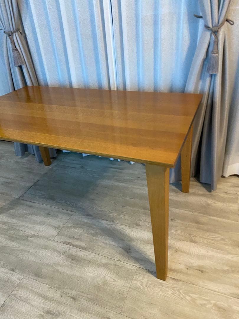 【海が好き　】定価11万円　大塚家具　　ダイニング　テーブル　机　関